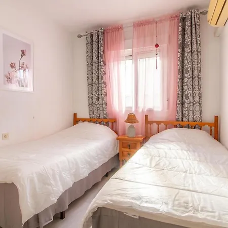 3 Bedroom Gorgeous In * El Campello