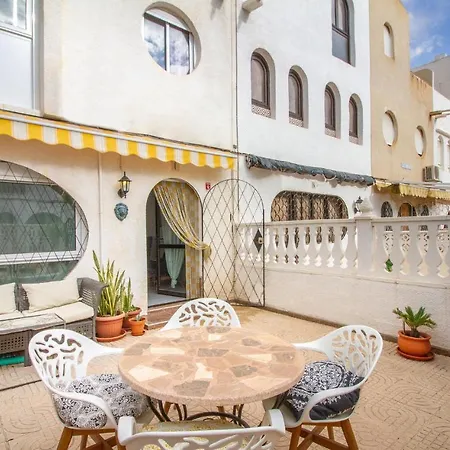 Holiday home 3 Bedroom Gorgeous In El Campello